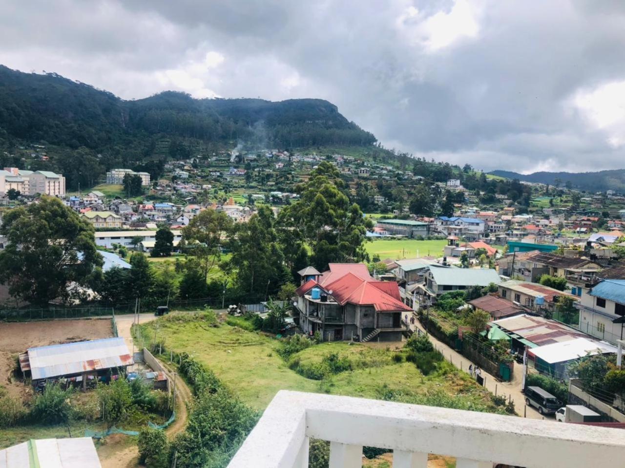 Hikers Inn Nuwara Eliya Eksteriør billede